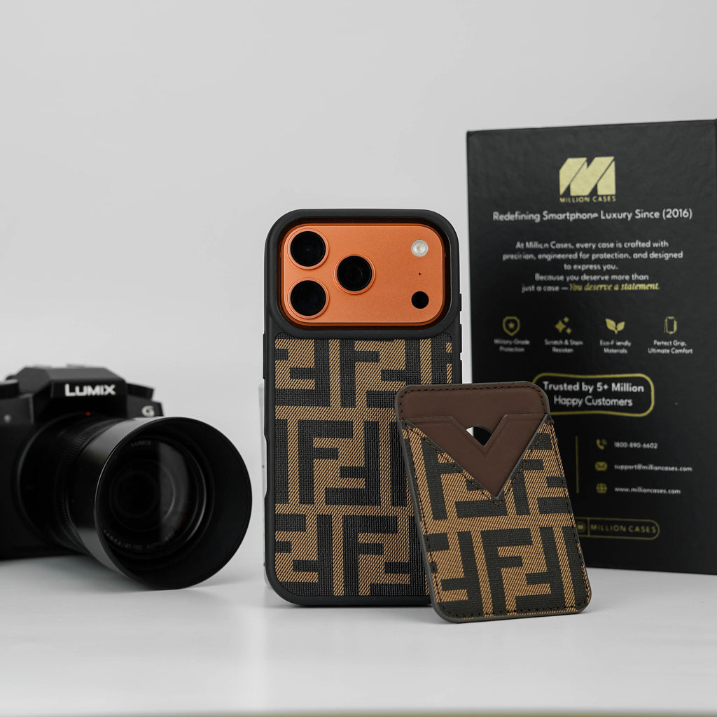 Iconic Monogram Leather Wallet Case